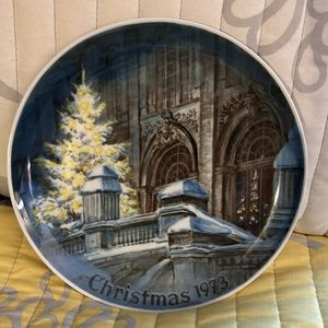 Vintage Eschenbach Castle of Nymphengurg collectors plate!!